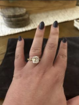 IGI Certified 3.9 CT G VVS2 Lab Grown Cushion Cut Diamond Ring